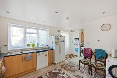 undefined, Reservoir Road, London, N14