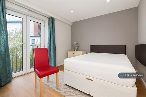 5 bedroom flat to rent, Rialto, Newcastle Upon Tyne, NE1