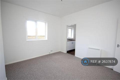 2 bedroom flat to rent, Sussex Road, St. Leonards-On-Sea, TN38