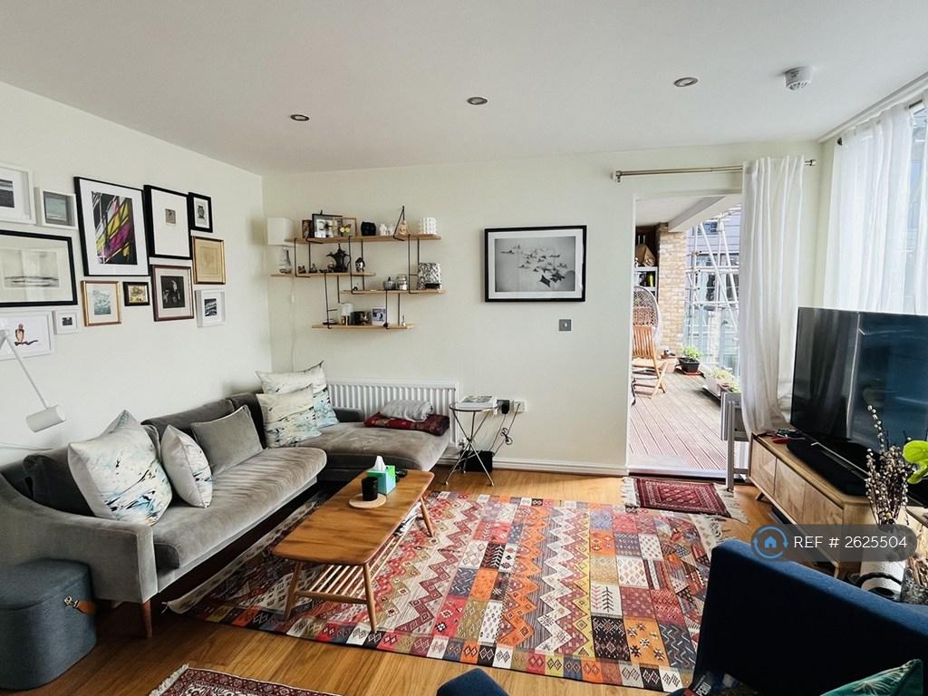 Open Plan Living / Dining / Kitchen