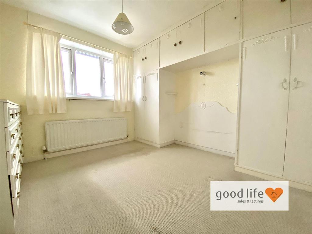 20251127 125651100 i OS25 Oxfordclose.jpg