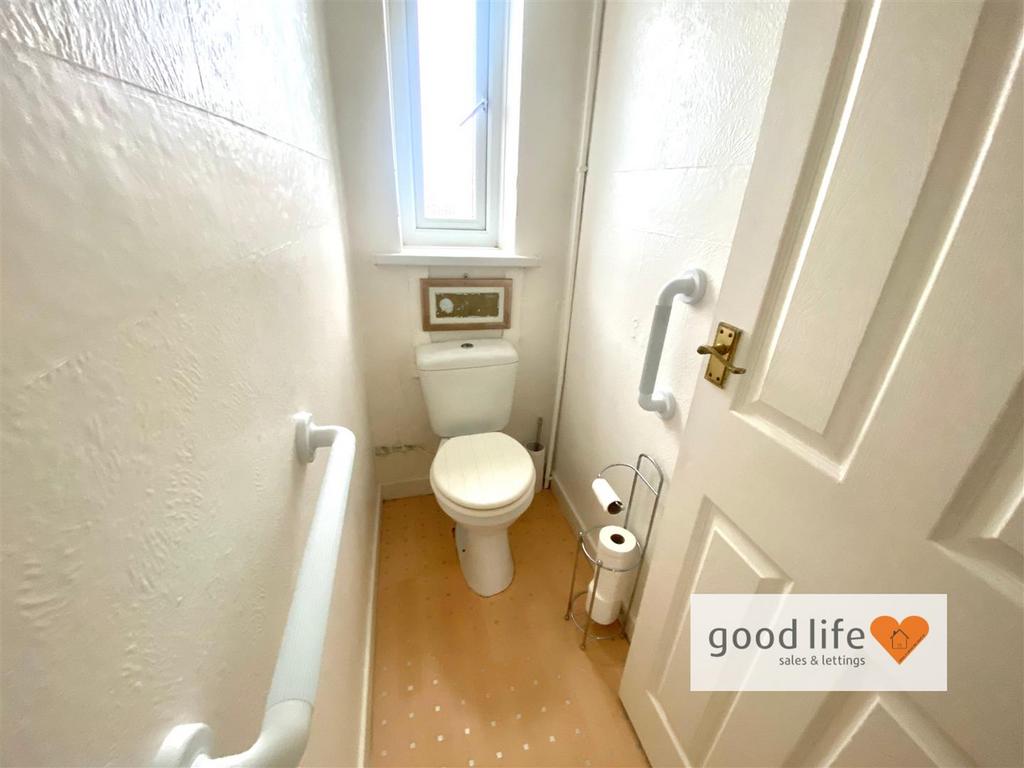 20251127 125538297 i OS25 Oxfordclose.jpg