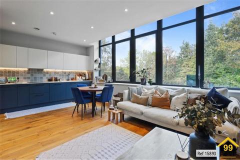 undefined, 4 Littleworth Road, Esher, Surrey, KT10