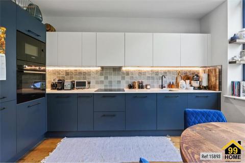 undefined, 4 Littleworth Road, Esher, Surrey, KT10