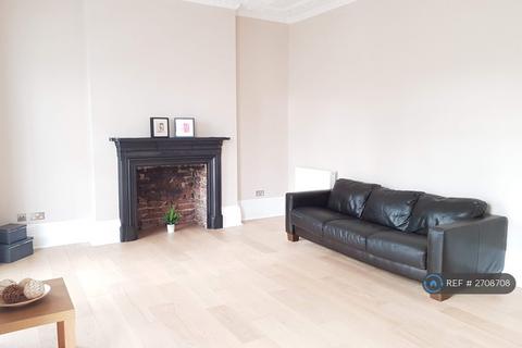 3 bedroom maisonette to rent, Belsize Road, London, NW6