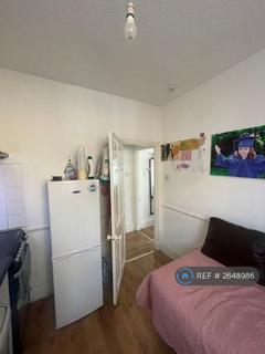 undefined, Green Lanes, London, N13