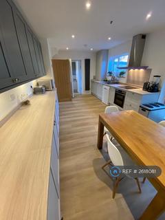 undefined, Lime Grove, Guildford, GU1