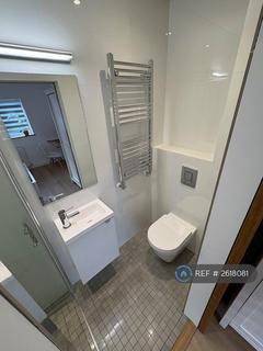 undefined, Lime Grove, Guildford, GU1