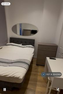1 bedroom in a house share to rent, Charleville Road, London, W14