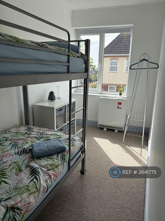 Single With Bunk Bed