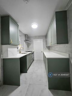 3 bedroom terraced house to rent, Reginald Street, Luton, LU2