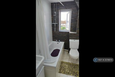 3 bedroom semi-detached house to rent, Newton, Swansea, SA3