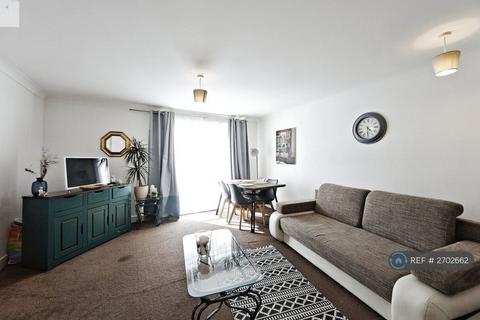 2 bedroom flat to rent, Harkness Court, Sutton, London, SM1