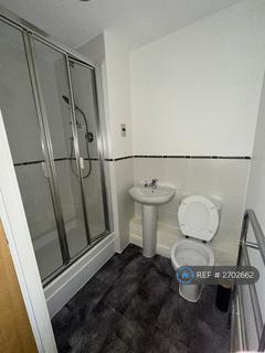 2 bedroom flat to rent, Harkness Court, Sutton, London, SM1