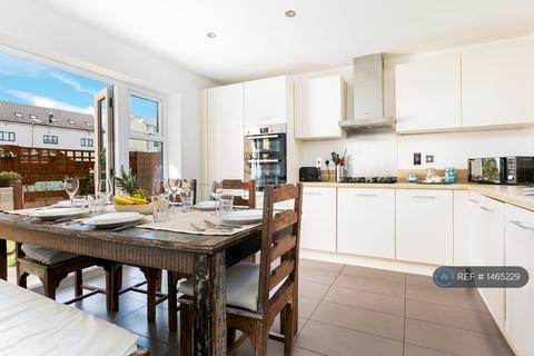 undefined, Padworth Avenue, Reading, RG2