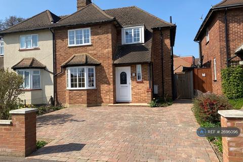 undefined, Tudor Way, Rickmansworth, WD3