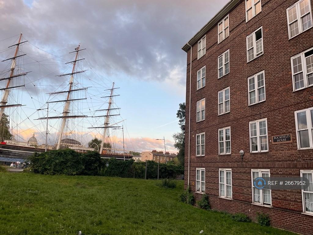 Right Next To The Cutty Sark