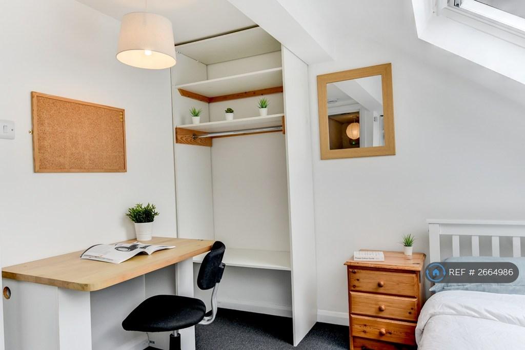 Bedroom 6