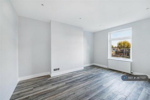 1 bedroom flat to rent, Percy Road, London, W12