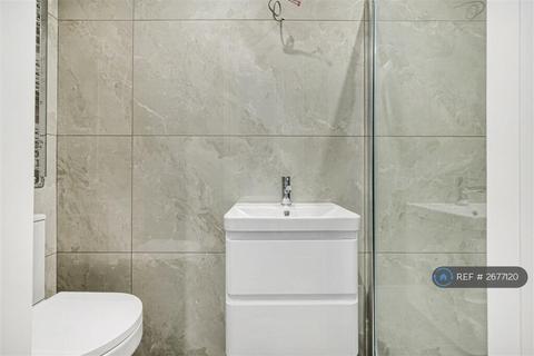 1 bedroom flat to rent, Percy Road, London, W12