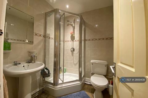 undefined, Henry Road, West Bridgford, NG2