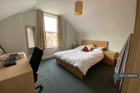 undefined, Henry Road, West Bridgford, NG2