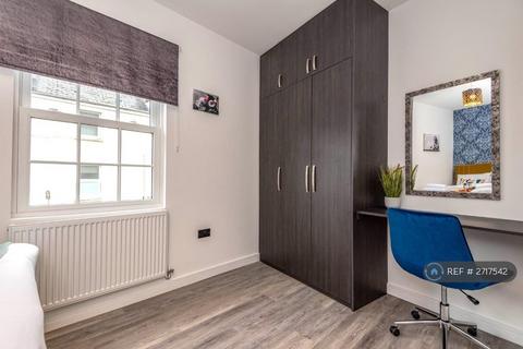 undefined, High Street, Cheltenham, GL50