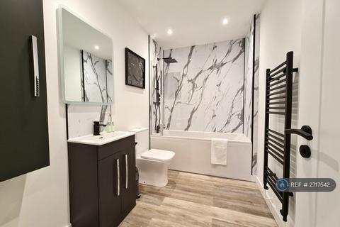 undefined, High Street, Cheltenham, GL50