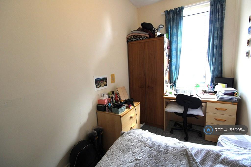 Room 3