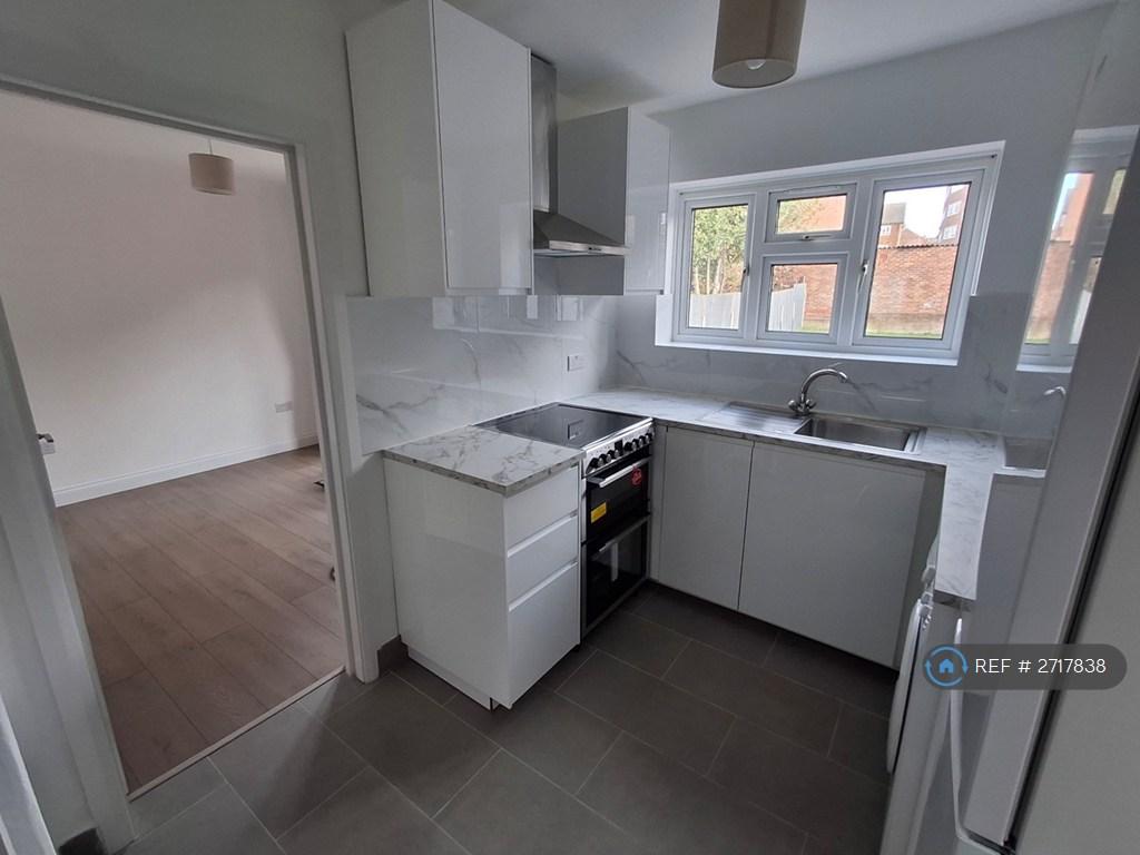 Kitchen 3