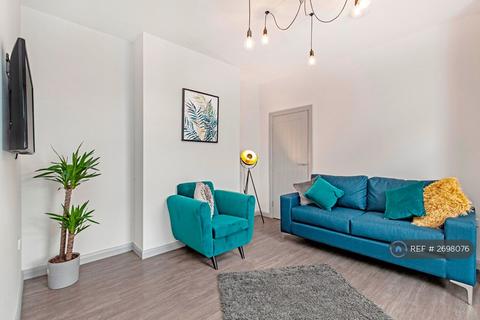 1 bedroom in a house share to rent, Hickmott Road, Sheffield, S11