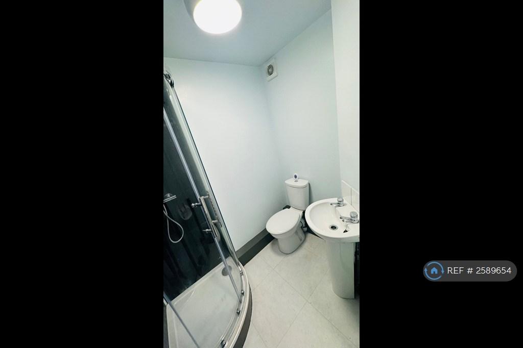 Bedroom 3 Ensuite Shower Room