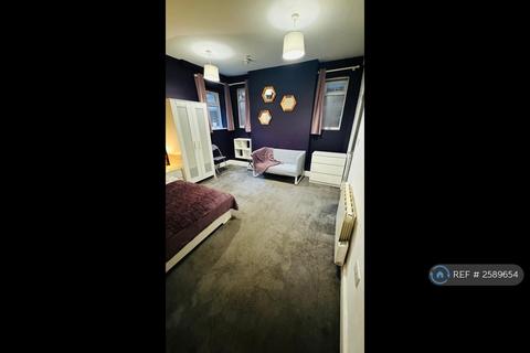 1 bedroom in a house share to rent, Queens Walk, Peterborough, PE2