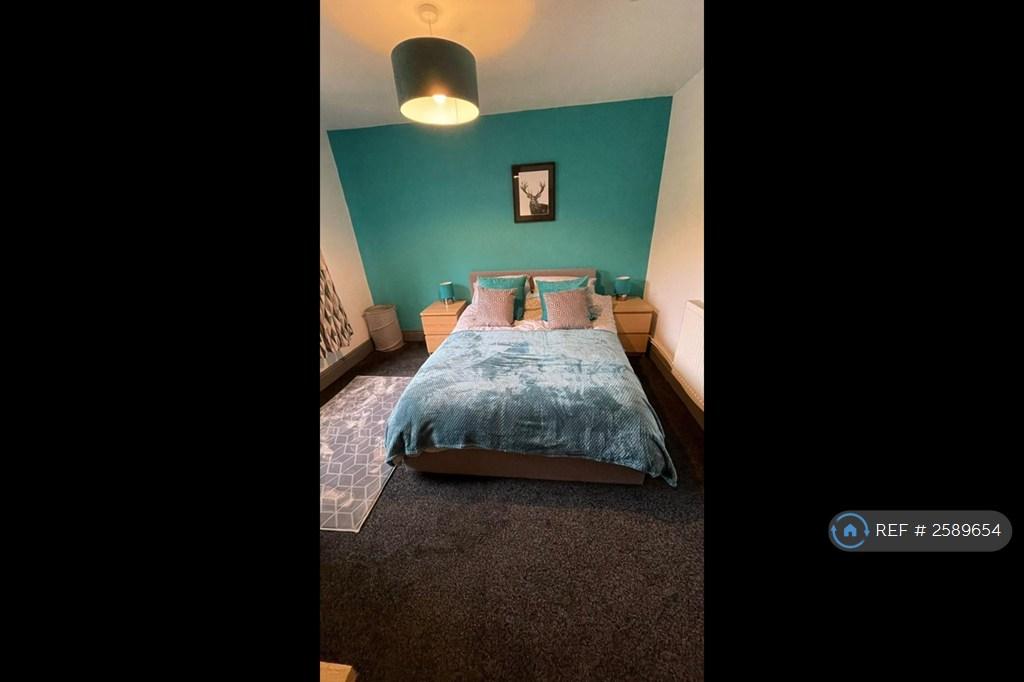 Room 8 - Double Bedroom For Couples Occupancy