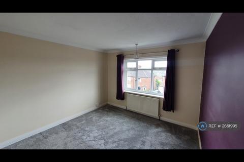 undefined, Blue Hill Crescent, Leeds, LS12