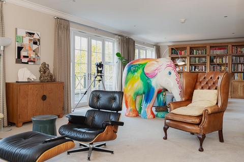 5 bedroom detached house for sale, Walpole Avenue, Chipstead