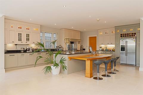 undefined, Walpole Avenue, Chipstead