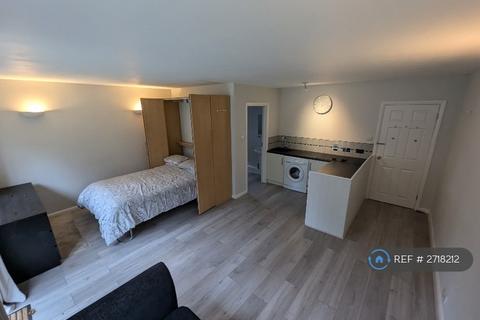 undefined, Spring Gardens, Camberley, GU15