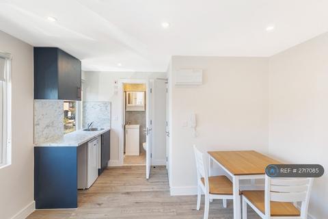 undefined, Chase Road, Epsom, KT19