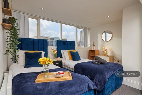 1 bedroom flat to rent, Blenheim Terrace, Leeds, LS2