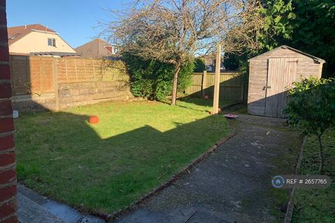 7 bedroom detached house to rent, Bengal Road, Bournemouth, BH9