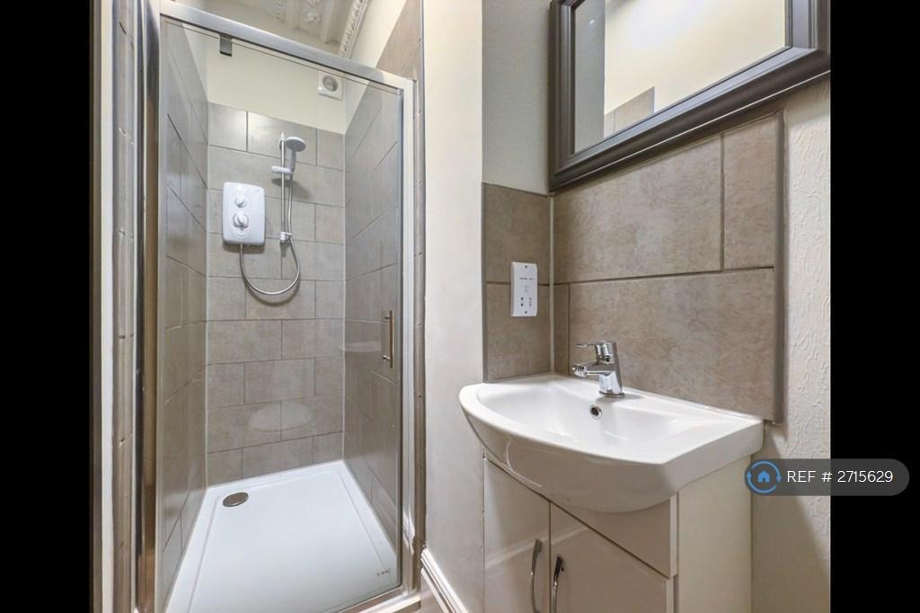 Shower Room 1