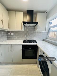 undefined, Commonside East, Mitcham, CR4