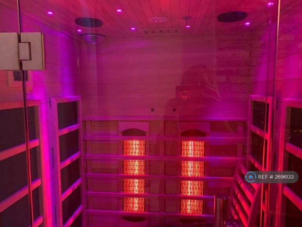 Double Infrared Sauna