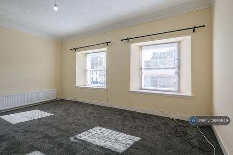 2 bedroom flat to rent, Crossgate, Cupar, KY15