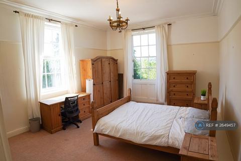 2 bedroom flat to rent, Imperial Hotel, Exeter, EX4