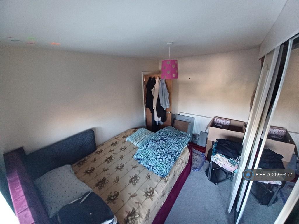 Rear Bedroom