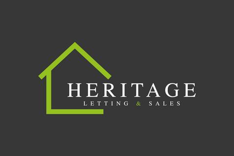 2 bedroom terraced house to rent, Sunningdale Road, Huddersfield HD4