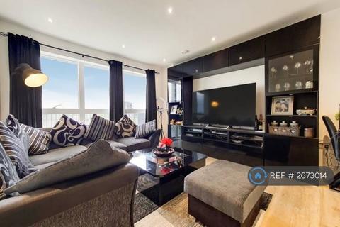 2 bedroom flat to rent, Lyon Road, Harrow, HA1