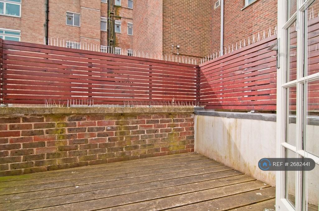 Outside Space/Patio